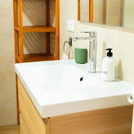 Magnifico Duplex Nueva Andalucia, 3 Y Vistas A La Playa Дом отдыха *