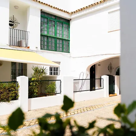 別荘 Magnifico Duplex Nueva Andalucia, 3 Y Vistas A La Playa